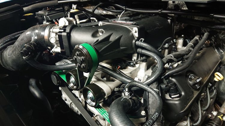 supercharger6.thumb.jpg.3d6d3dad615a38ec264483ba5f63ecfe.jpg