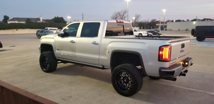 TRuck.jpg