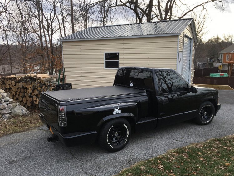 garage.jpg