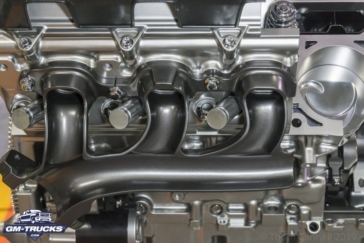 Deep Dive: 2020 HD L8T 6.6L Gas and L5P Duramax 6.6L Diesel Engines