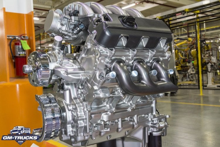 Deep Dive: 2020 HD L8T 6.6L Gas and L5P Duramax 6.6L Diesel Engines