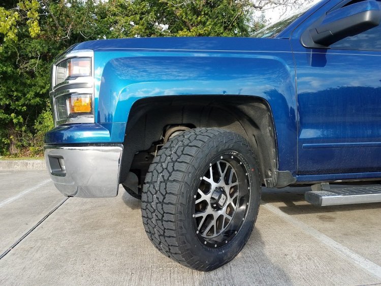 New tires_Falken Wildpeak AT3s_305-55-20_01.jpg