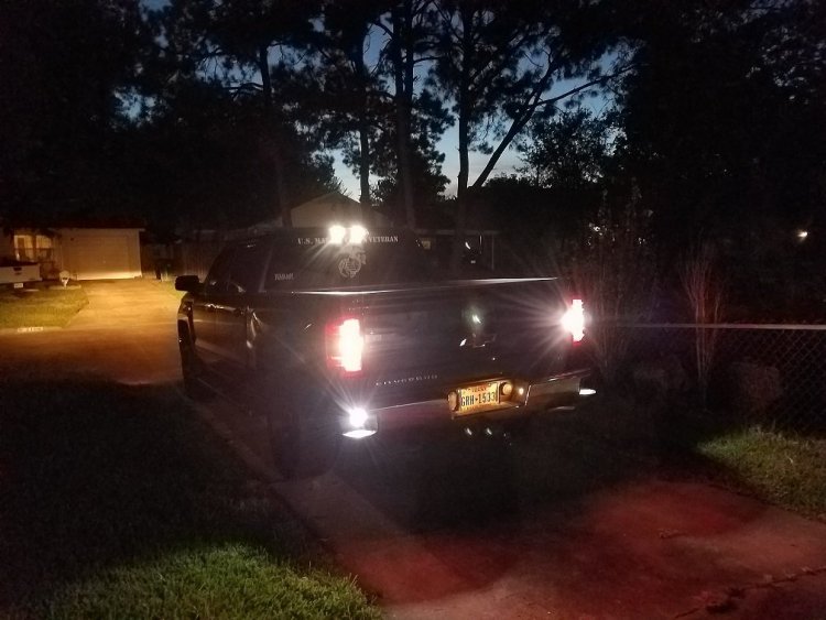 Reverse lights_night.jpg