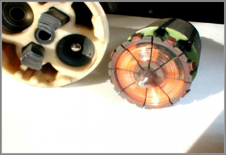 worn commutator contacts cause poor pattern.jpg