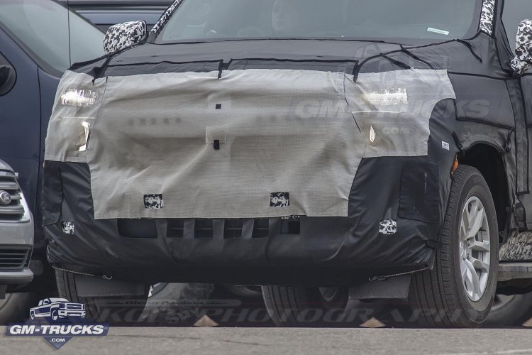 ChevyTahoeSub.lt02.KGP.jpg