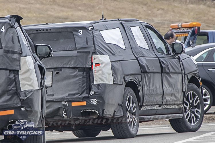 ChevyTahoeSub.tl01.KGP.jpg