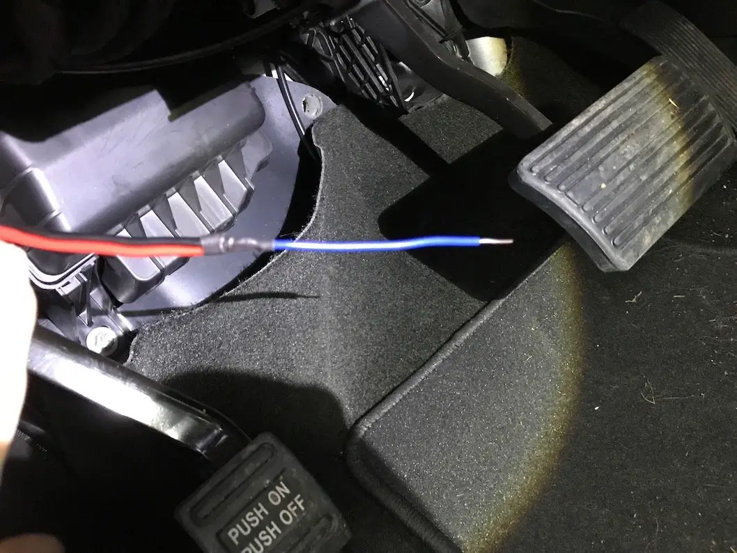 Simple Secondary Cargo Light Switch 20142018 Silverado & Sierra Mods