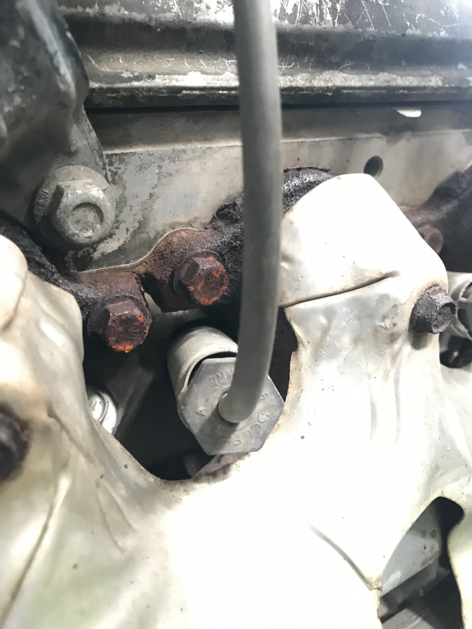 Exhaust Manifold Crack? 20002014 Silverado & Sierra HD
