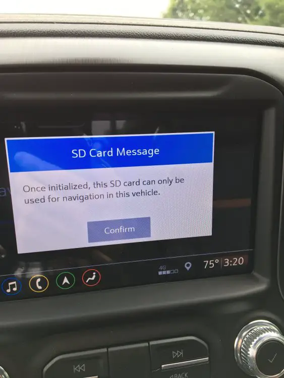 SD card message 20192025 Silverado & Sierra