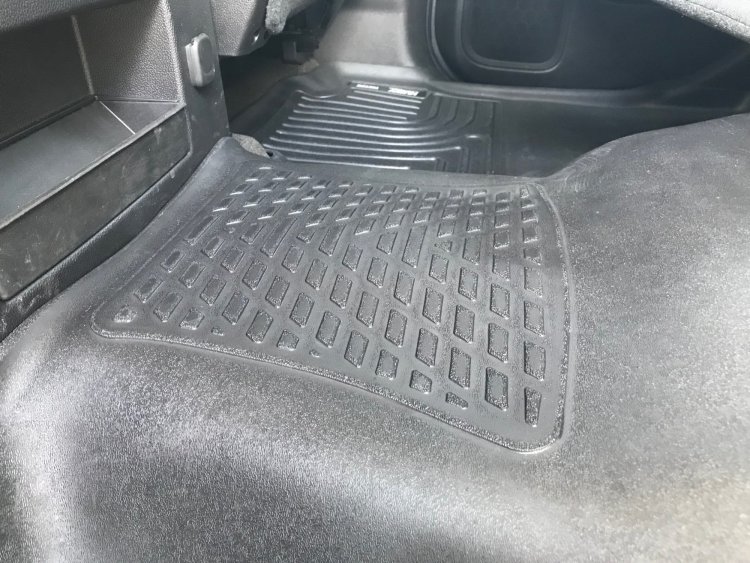rear-floor-liner.JPG