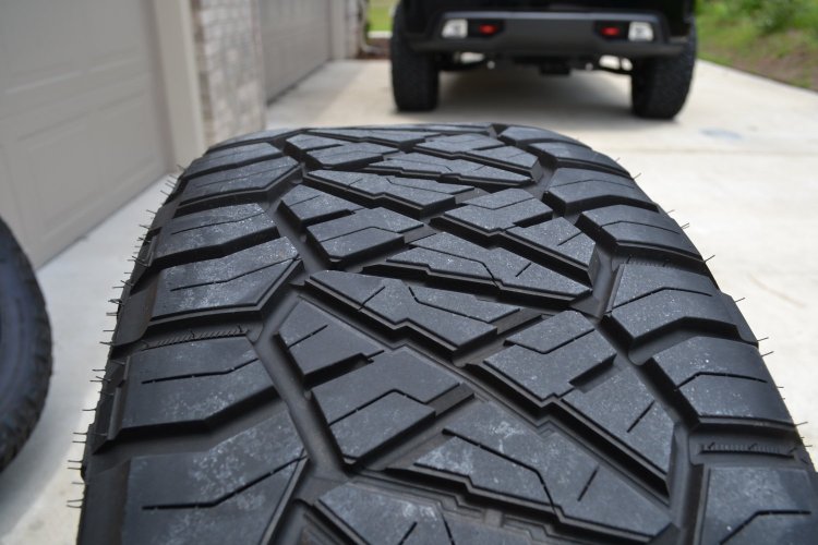 5d293367811b6_wheels2.thumb.jpg.768663b752021a663f3616e6185ec5cb.jpg