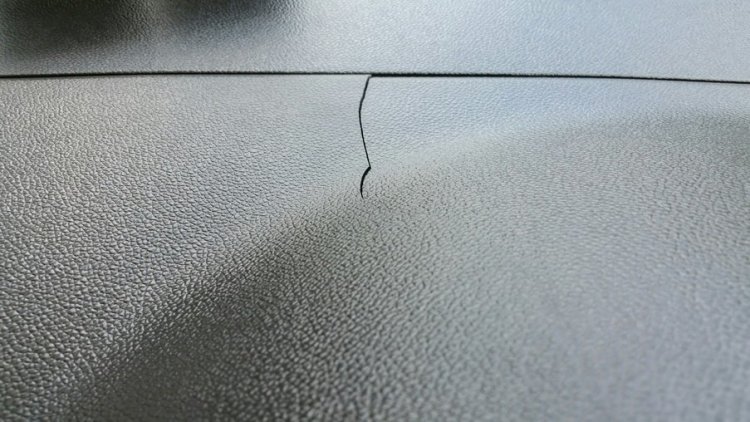 Driver's Side Dash Crack 2 Resized.jpg