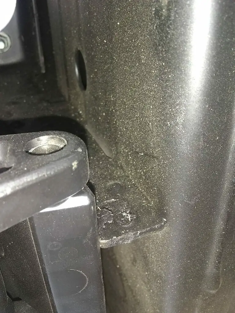 Popping and Squeaking Noise under bed? 20192025 Silverado & Sierra