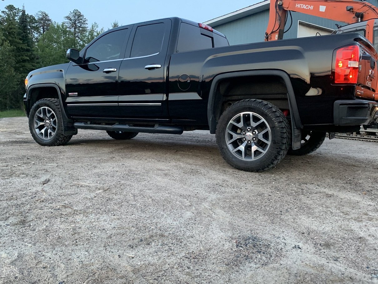 Soft Clearcoat On 19 Trailboss 19 21 Silverado Sierra Gm Trucks Com
