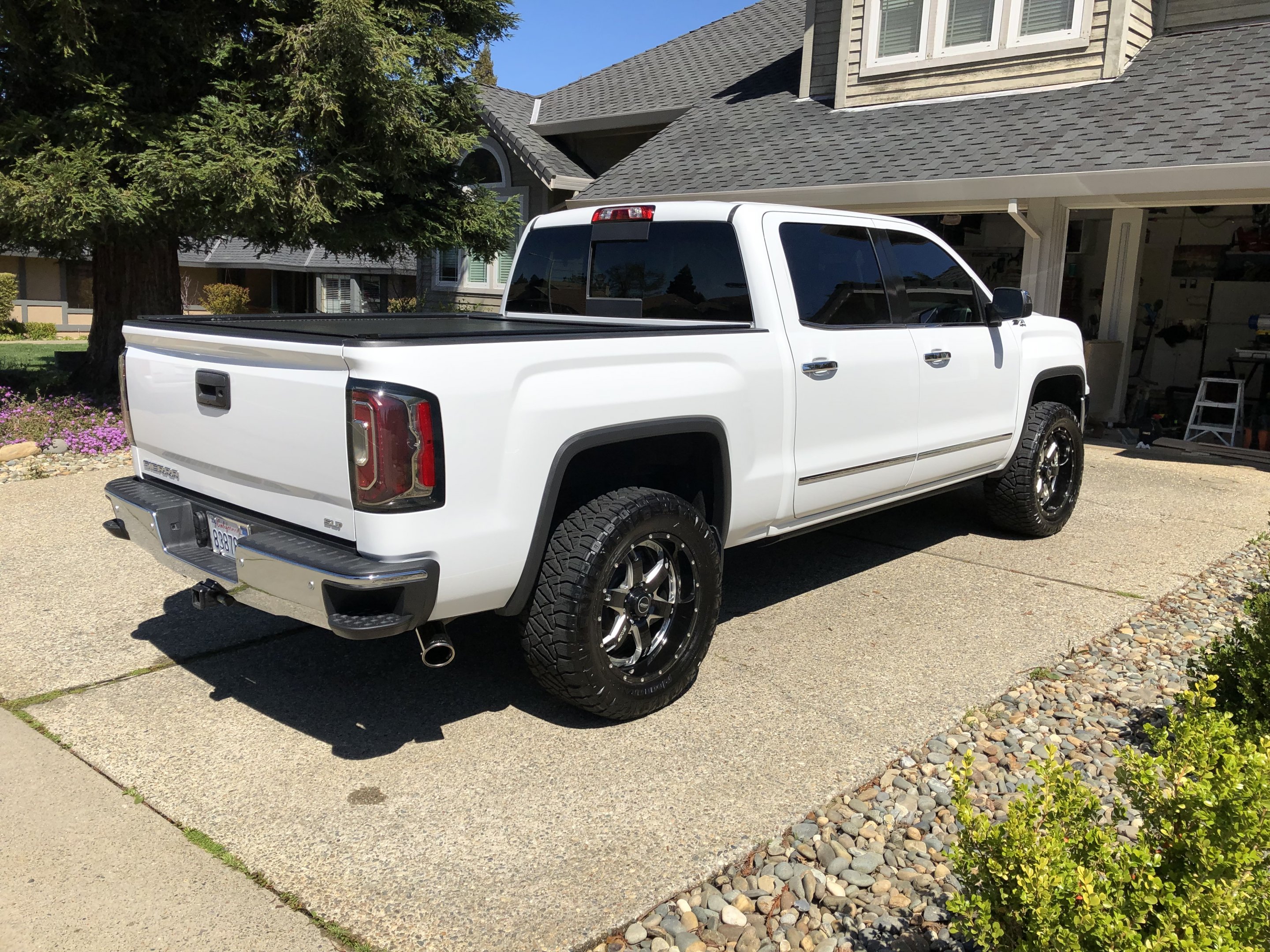 2016 GMC Sierra