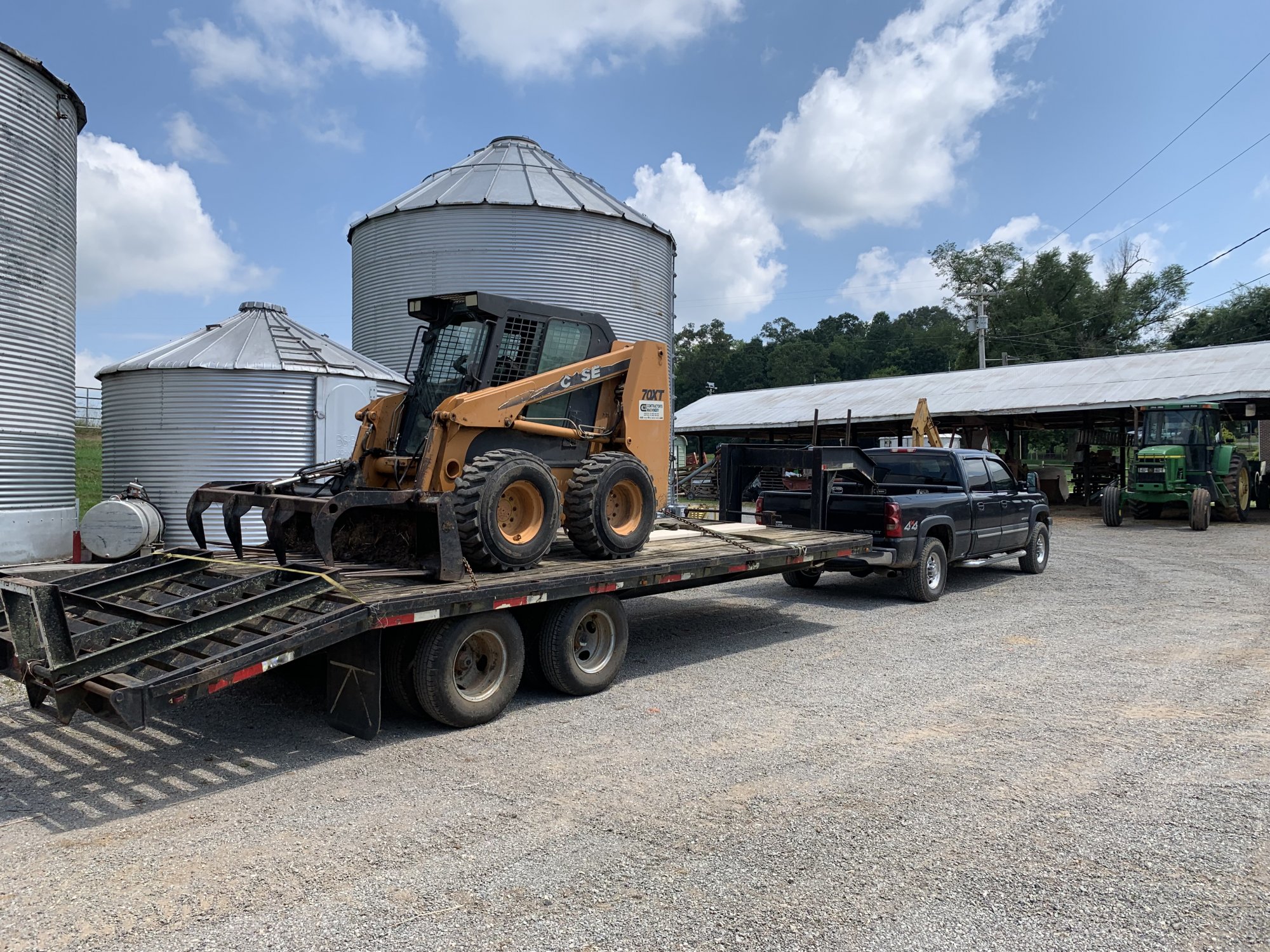 Let me see all the other 6.0 gas trucks towing heavy 20002014