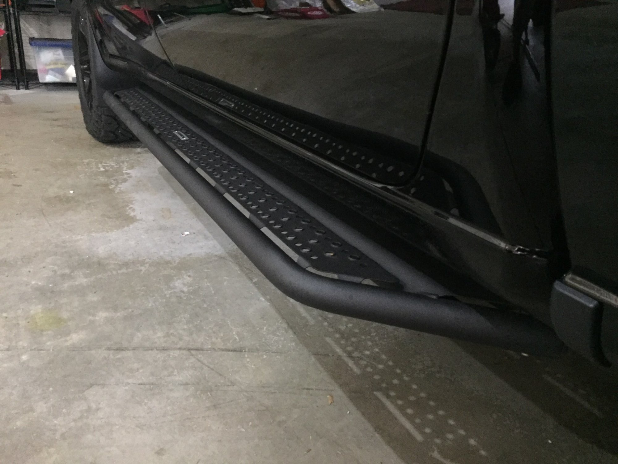 Assist steps/running boards for 2019 Trail Boss 20192025 Chevy