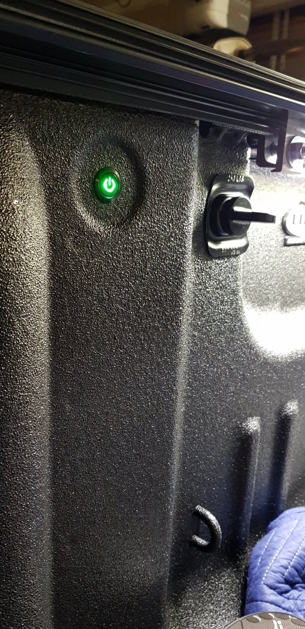 Add Bed Light Switch To Truck Bed 2014 2018 Silverado Sierra Mods Gm Trucks  Add Bed Light Switch To Truck Bed 2014 2018 Silverado Sierra Mods Gm Trucks