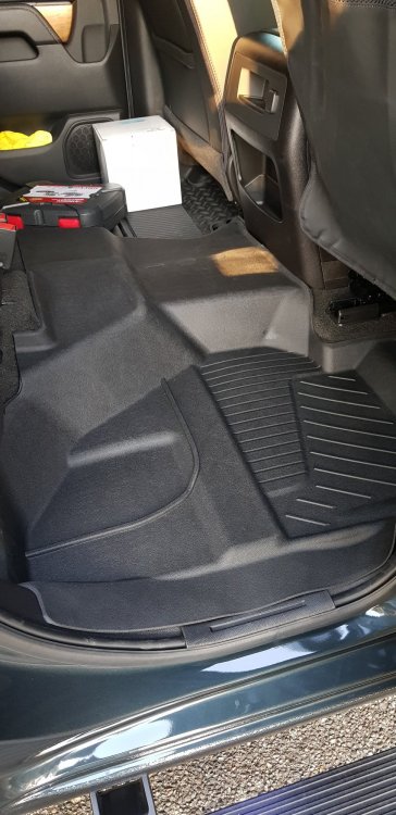 rear_mat.thumb.jpg.fe2c6f4d101dcbc68a9feb4315dd93a3.jpg