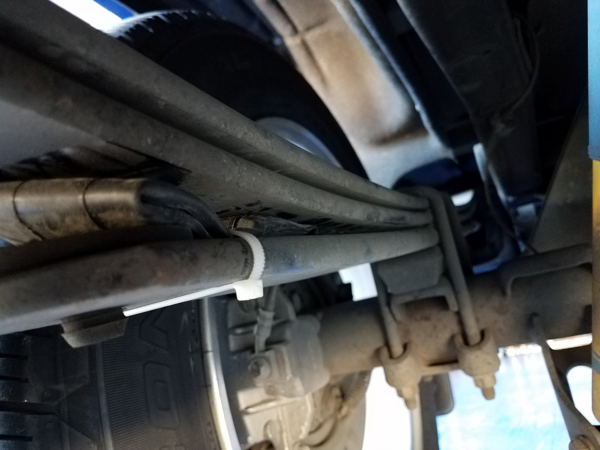 Leaf Spring Noise Page 10 2014 2019 Silverado & Sierra GM