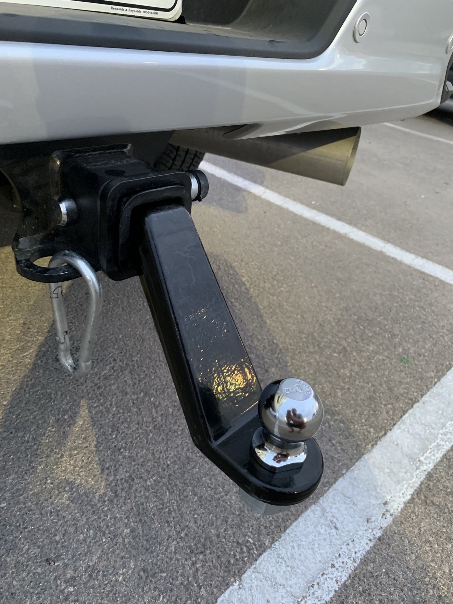 2020 HD MultiPro Tailgate Hitch Ball Solution 20202024 Silverado HD