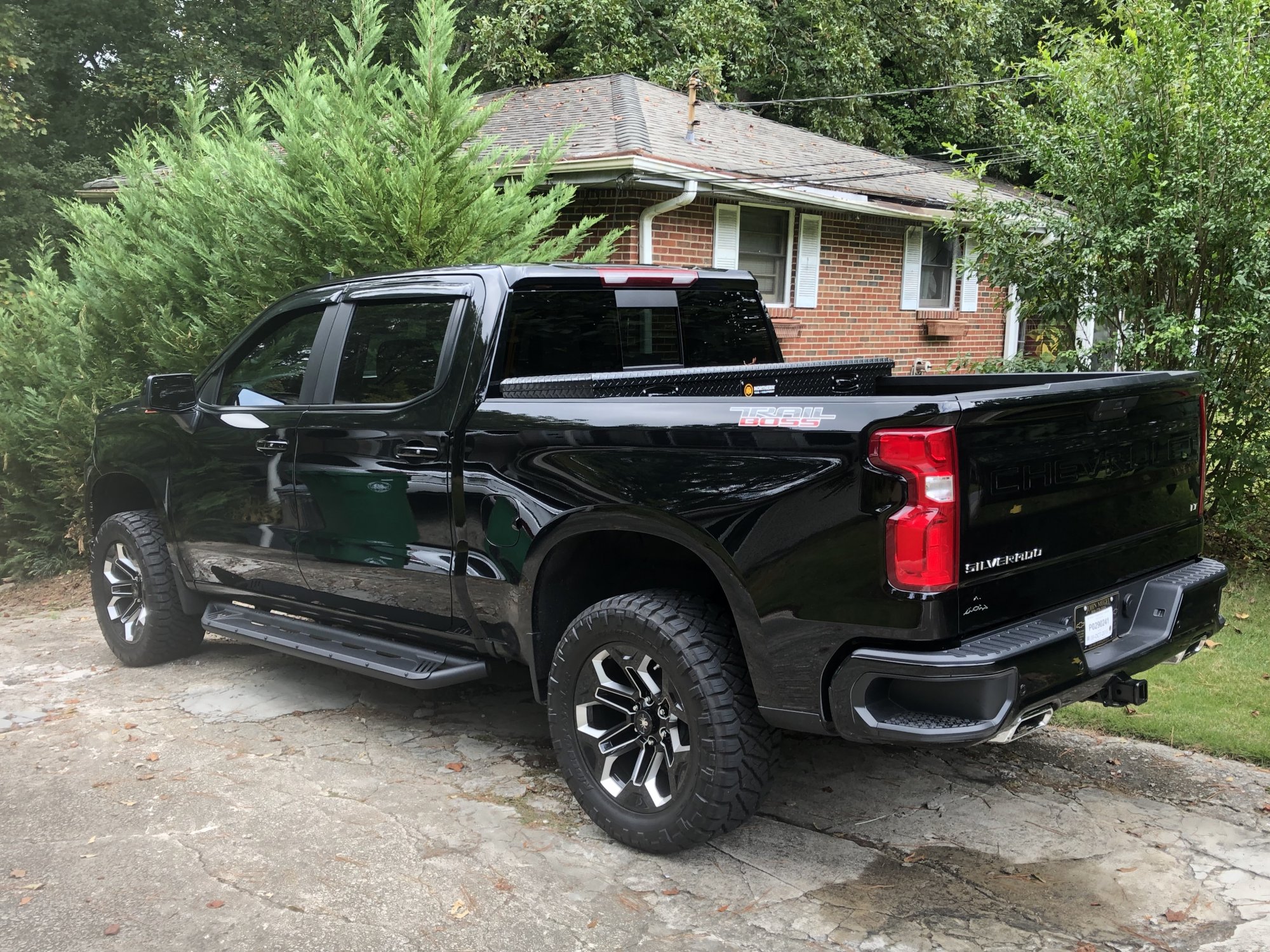 2020 silverado 1500 steps