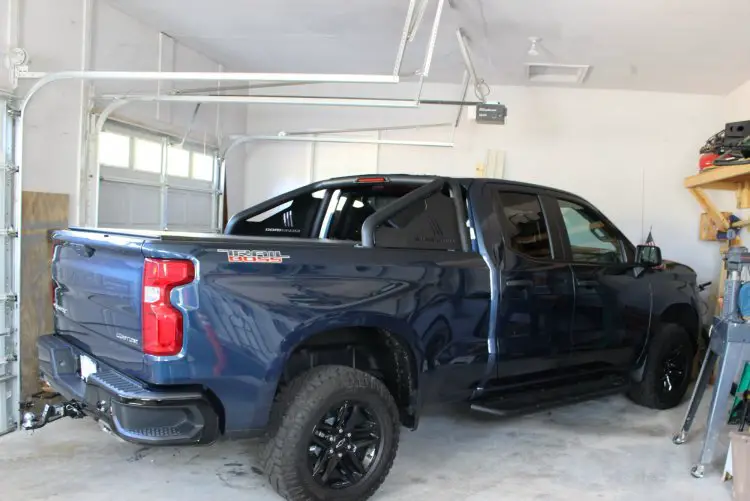 Before & After T1XX Sport Bar Trail Boss 20192025 Silverado & Sierra