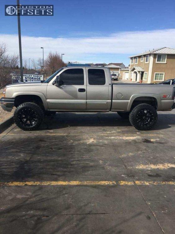 364677-3-2003-1500-chevrolet-rough-country-suspension-lift-6in-moto-metal-mo962-black.jpg