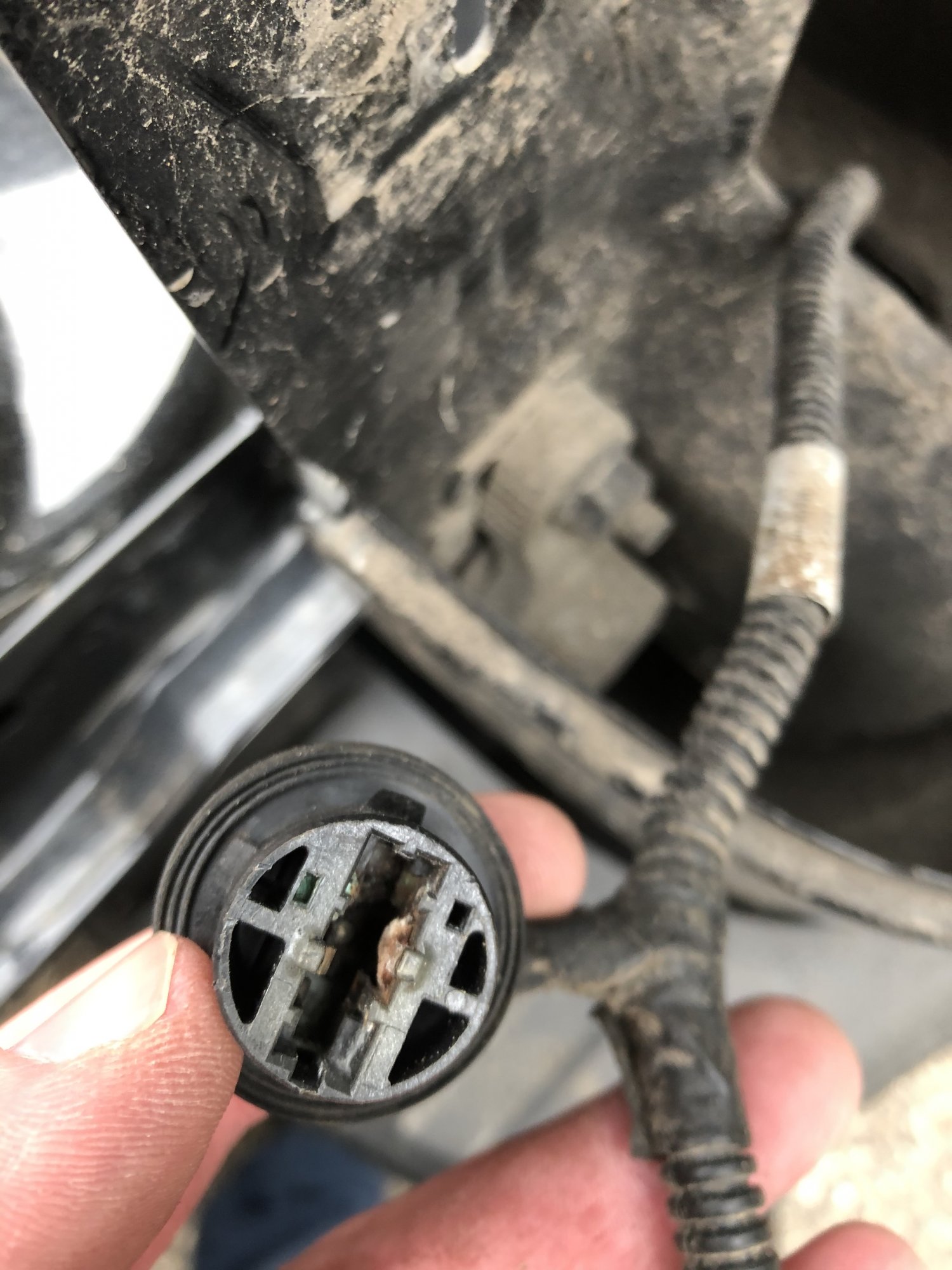 Right side running light not working but everything else does 2014