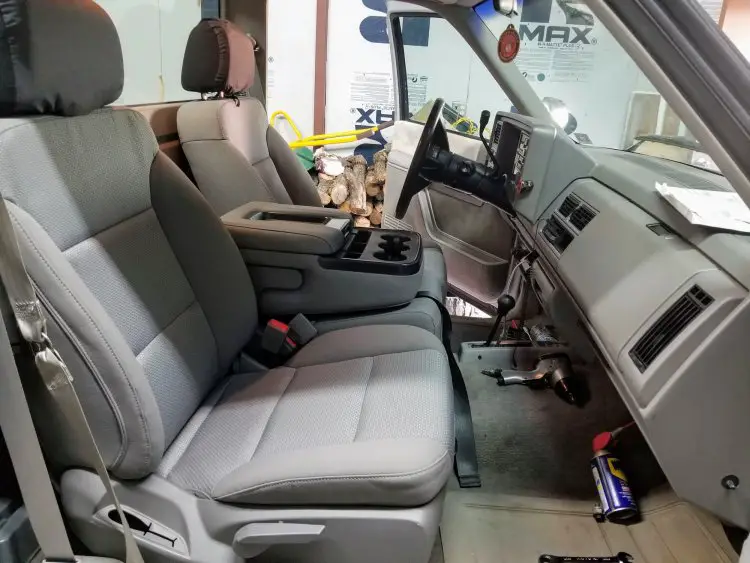 2018 Silverado Seats on my 1993 GMC K1500 Single Cab 19881999 Chevrolet & GMC C/K GMT400