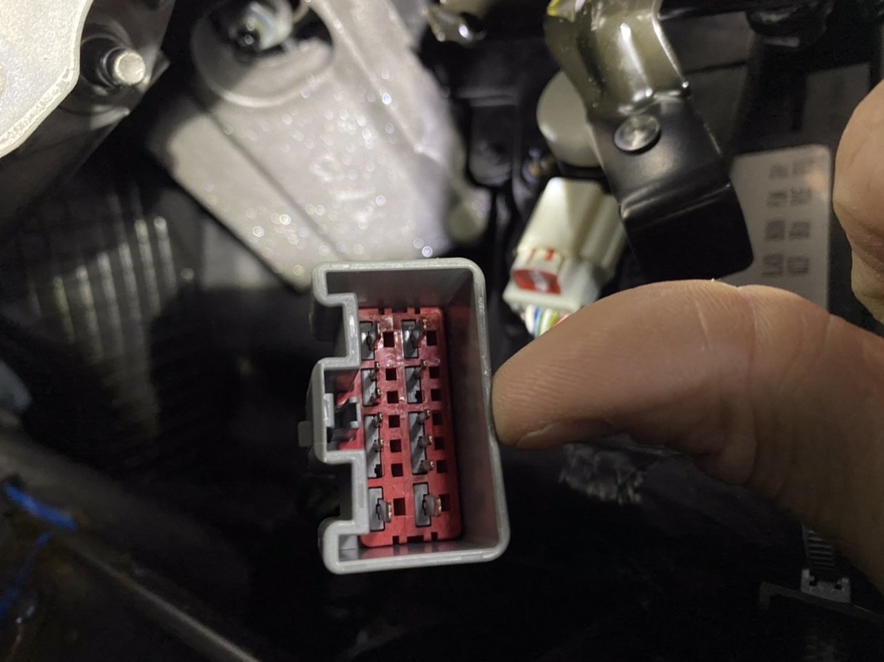 2020 GMC 2500HD wiring diagram? Having Rear Seat Infotainment System