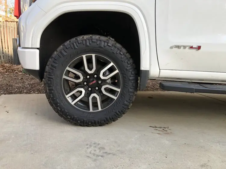 Owners Pictures of 35" Tires on Stock AT4 or Trail Boss - Page 31