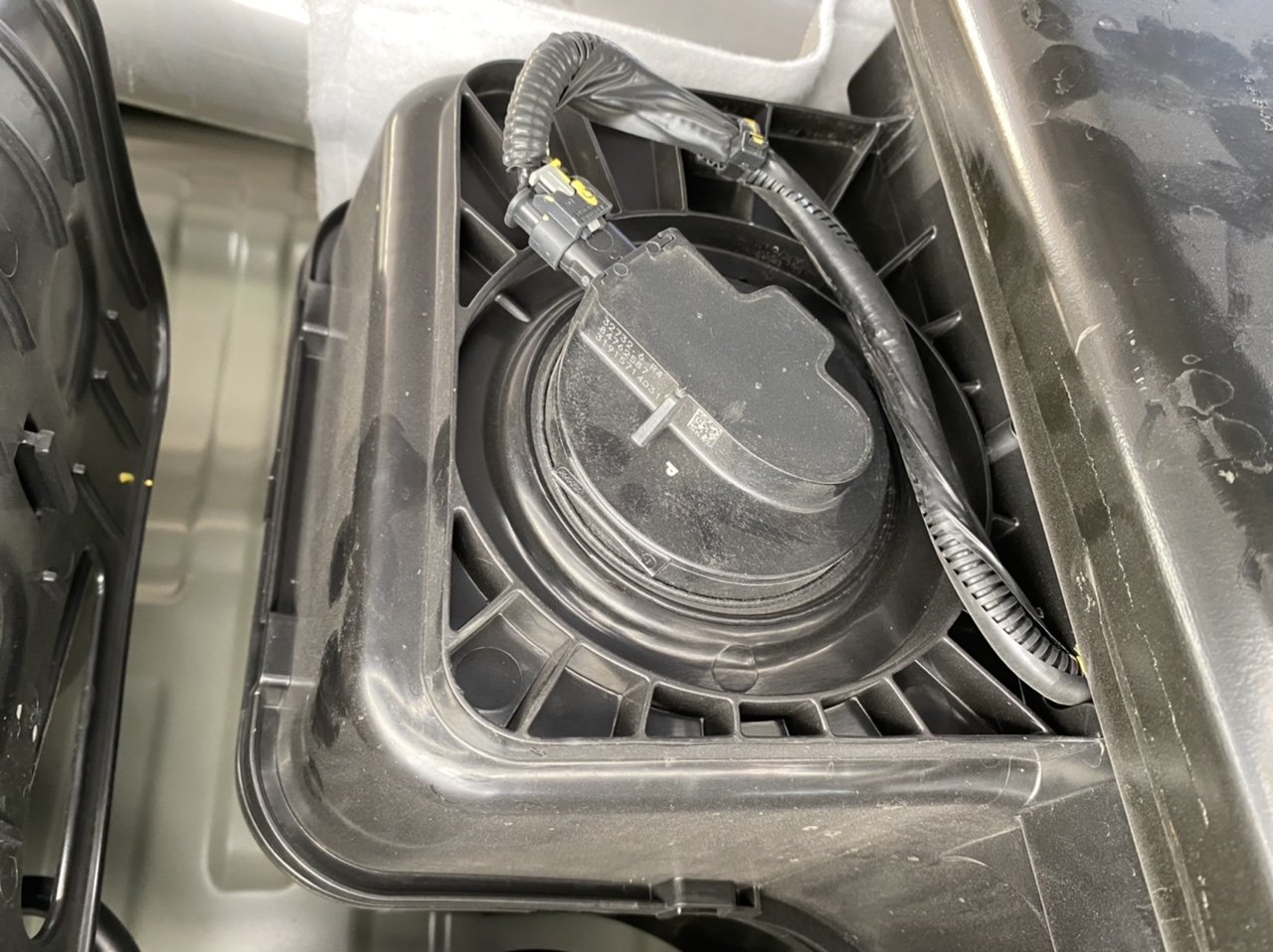 HELP! How does one drain the DEF tank? Need to empty it. 20202024