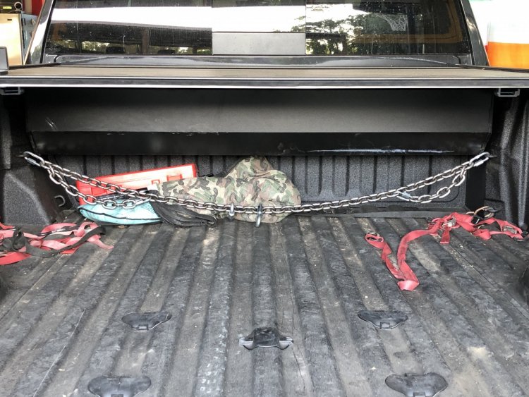 1284769960_TruckChain.thumb.JPG.4d34e63bfabd94aa4016e5ee25053dd4.JPG