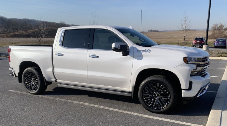 2020 silverado.jpg