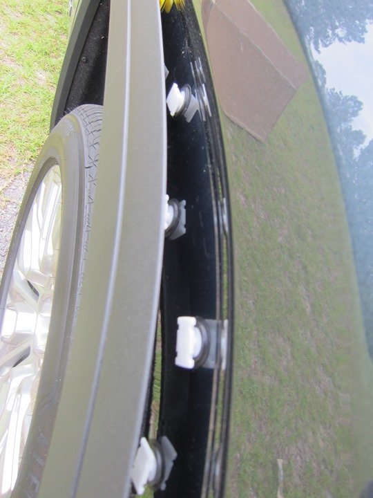 905187006_WheelWellMoldingReplace9.JPG.58e25292aaf745677d816b9c5b9f4841.JPG