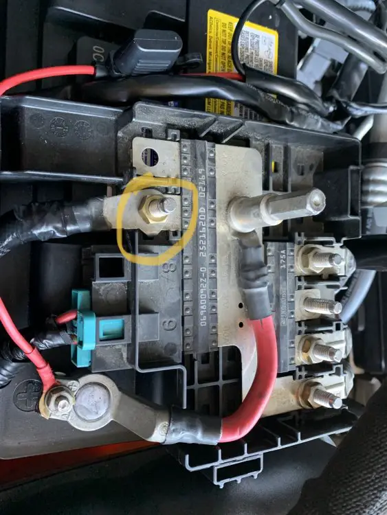 2017 Silverado no power won’t turn on /no dash lights 20142018