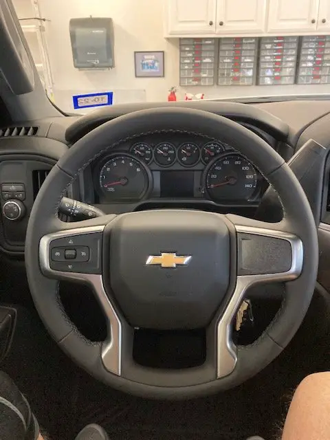 2019 Chevy Silverado 1500 Steering Wheel Assembly Black Heated Leather 84755547 2019 Chevy Silverado 1500 Steering Wheel Assembly Black Heated Leather 84755547