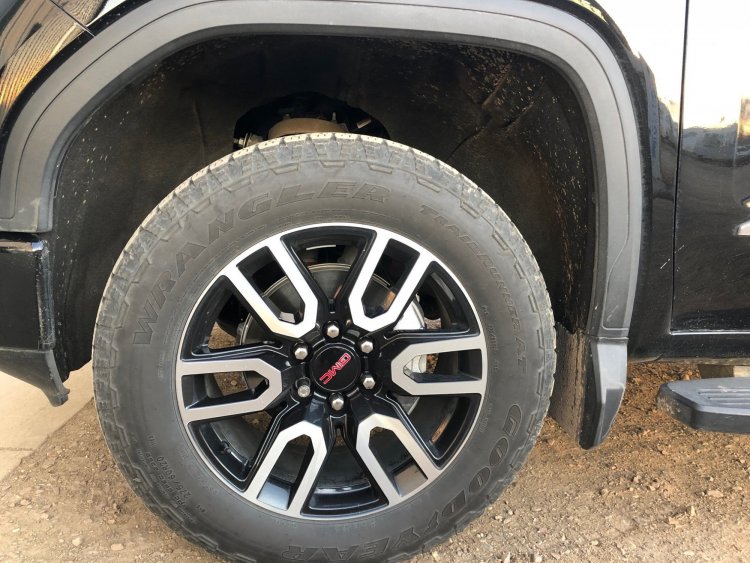 Tire.jpg