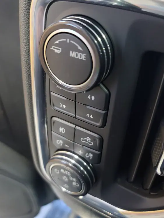 Sierra Knob Covers Available!! 20192025 Chevy Silverado & GMC Sierra