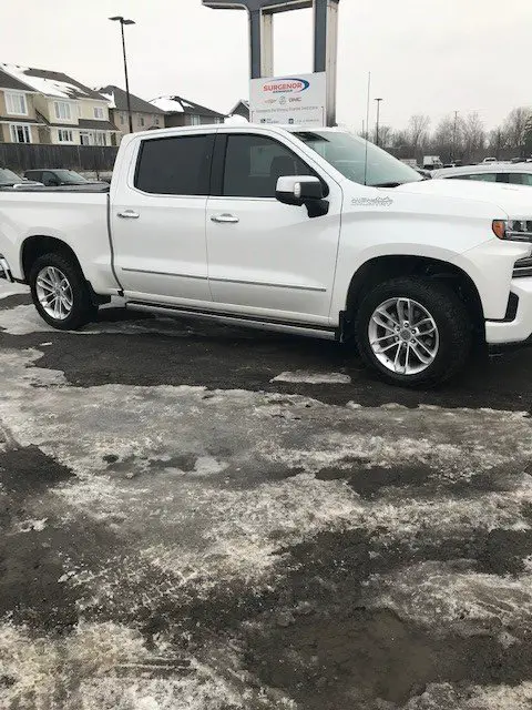 2021 Chevrolet High Country (10)