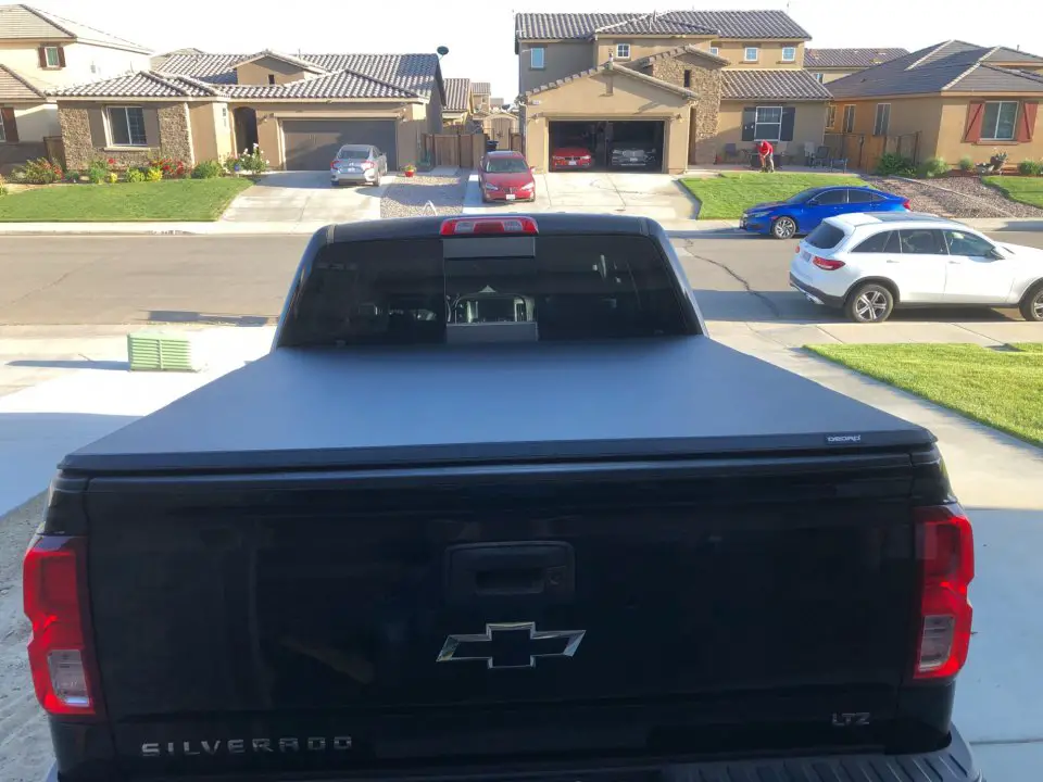 #17 Tonneau Cover