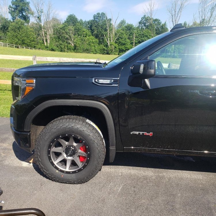 gmc3.jpg