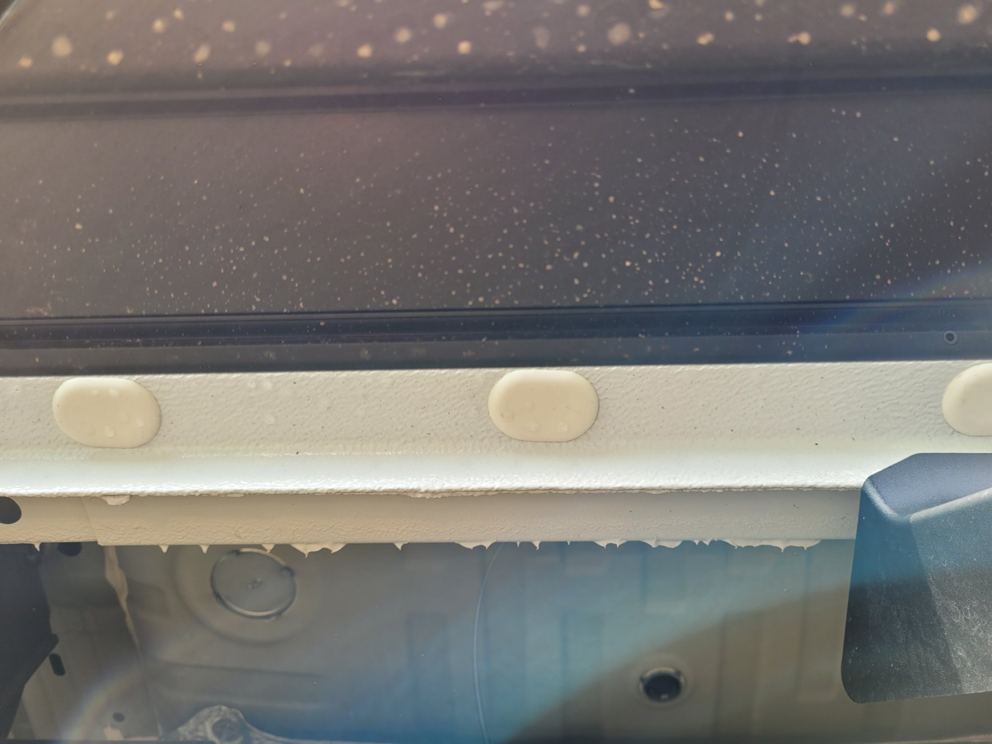 Drain plugs or access ports 20202024 Silverado HD & Sierra HD GM