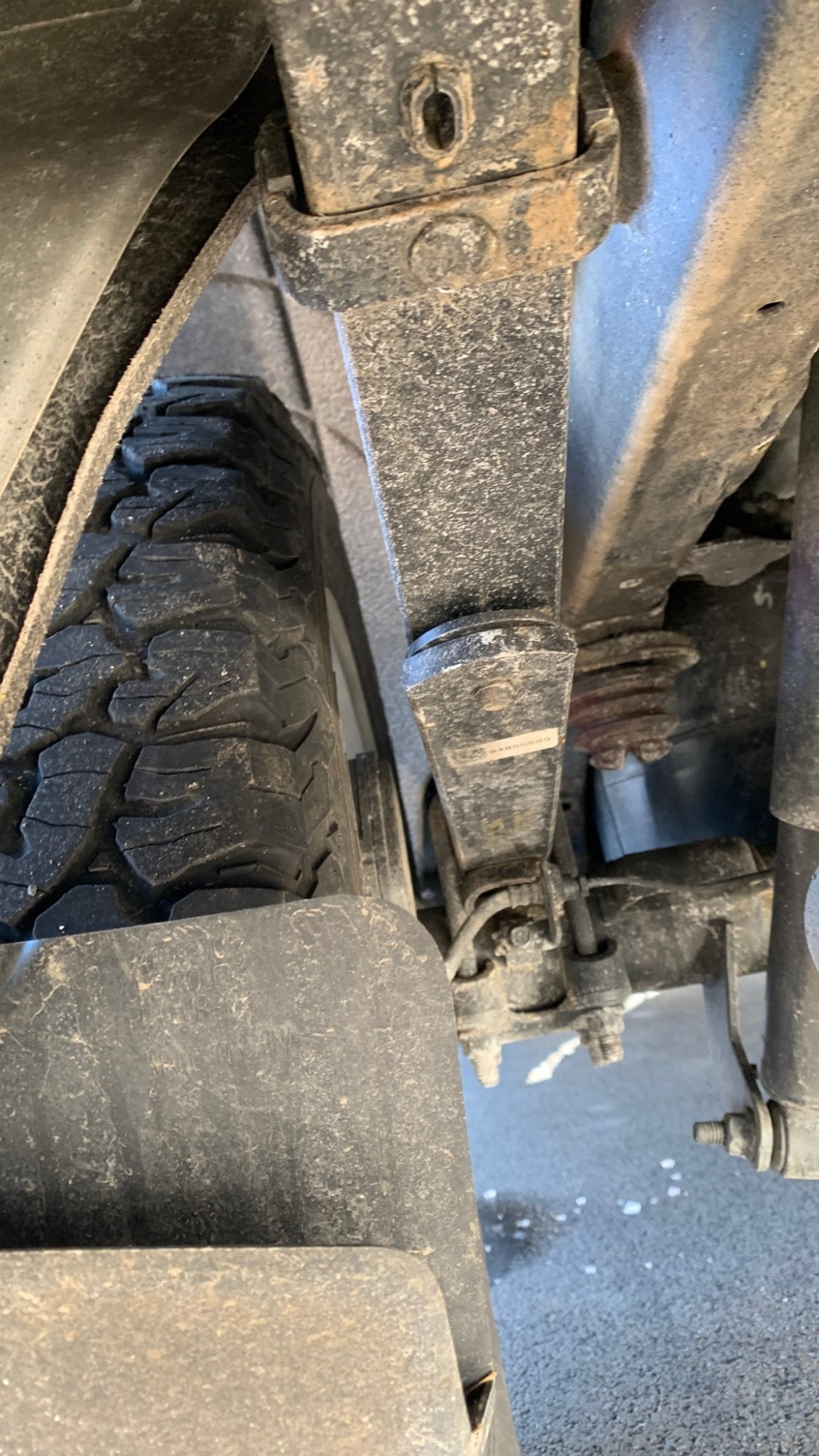 Bent leaf spring 20192025 Chevy Silverado & GMC Sierra Troubleshooting