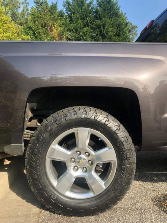 CHEVY 5.jpg