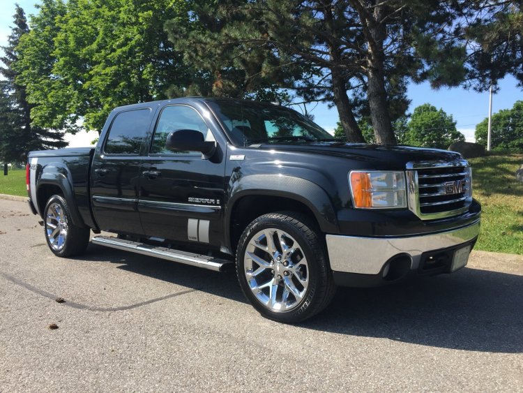 2008 GMC Sierra.JPG