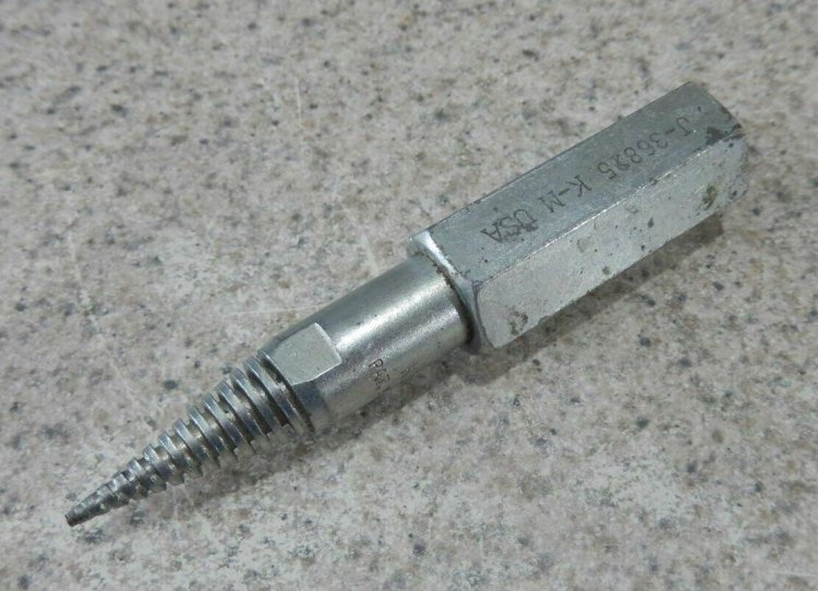 Seal puller.jpg