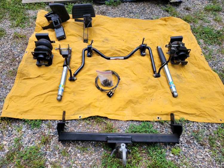 '11-'18 GM 3-4 & 1 TON REAR SUSPENSION UPGRADE.jpg