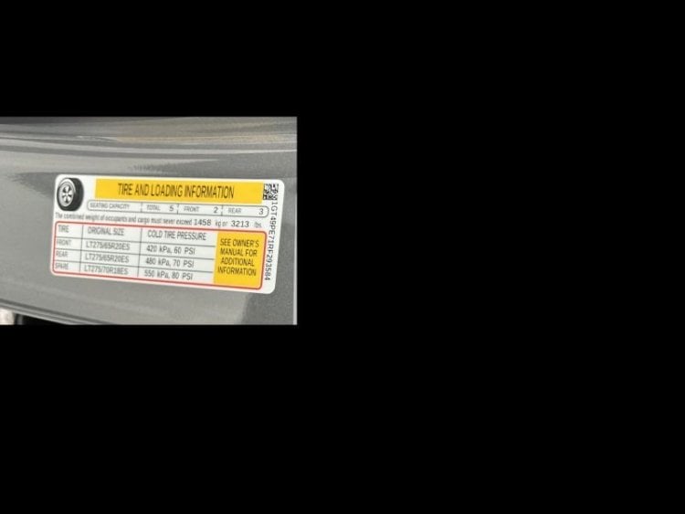 Tire pressure placard.jpg